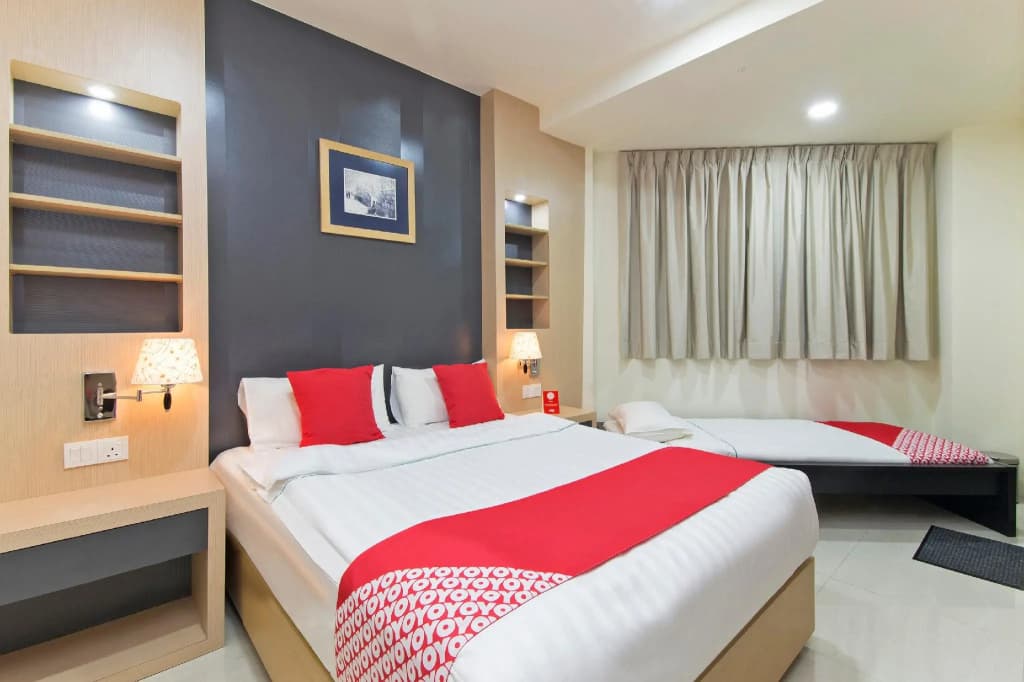 OYO 324 Johnshun Hotel - photo 1