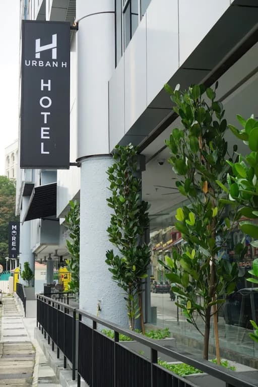 Urban H Hotel - photo 1