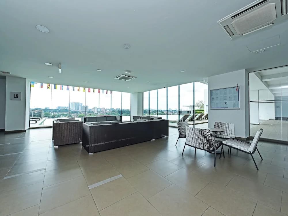 OYO HOME 90452 1 Tebrau Residence Jep - photo 19