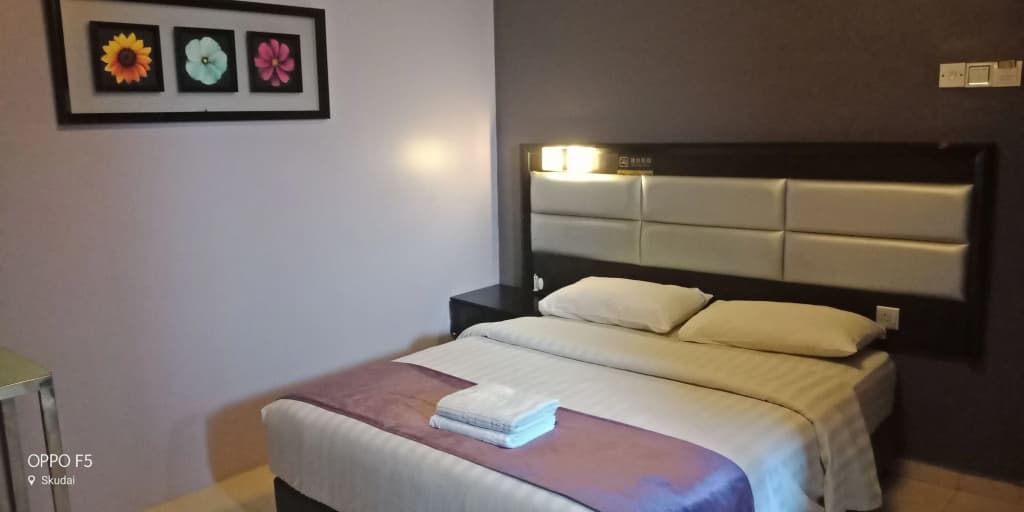 T Hotel - photo 6