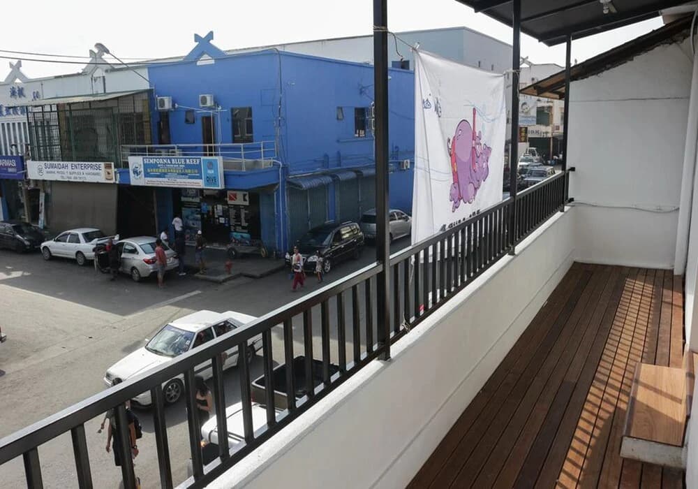 Hippo Scuba Inn - photo 2