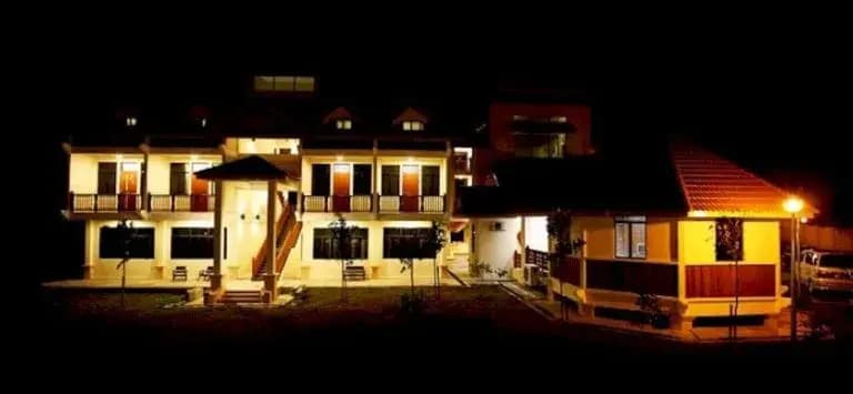 Suria Hill Country House, Janda Baik - photo 11