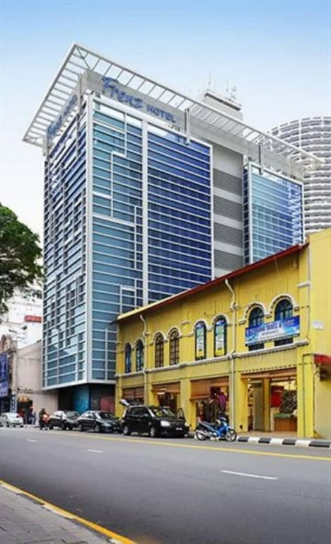 Frenz Hotel Kuala Lumpur - photo 17