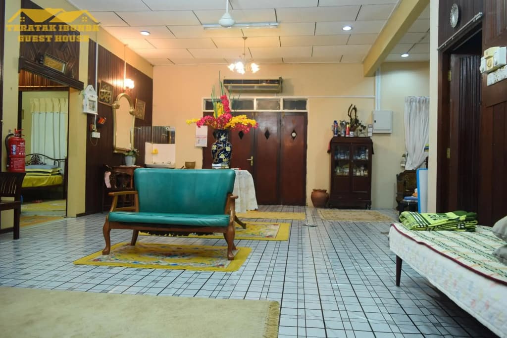Teratak Ibunda Guest House - photo 13