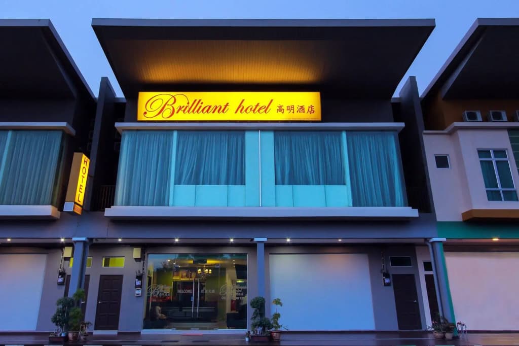 Brilliant Hotel - photo 1