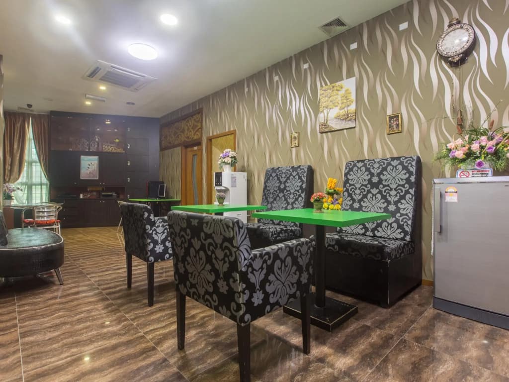 Hotel O Rebecca's Homes - photo 9