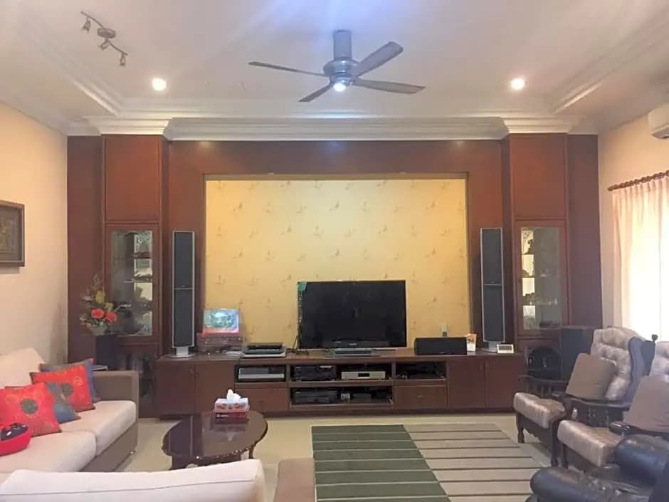 Sajitha Huest House - photo 3