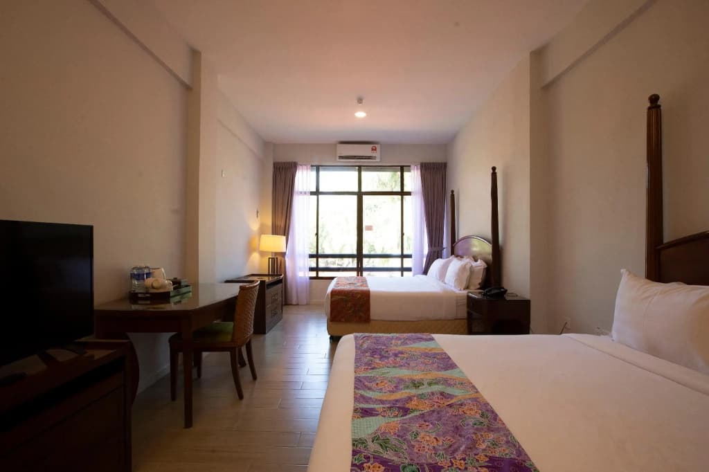 Adena Beach Resort - photo 5