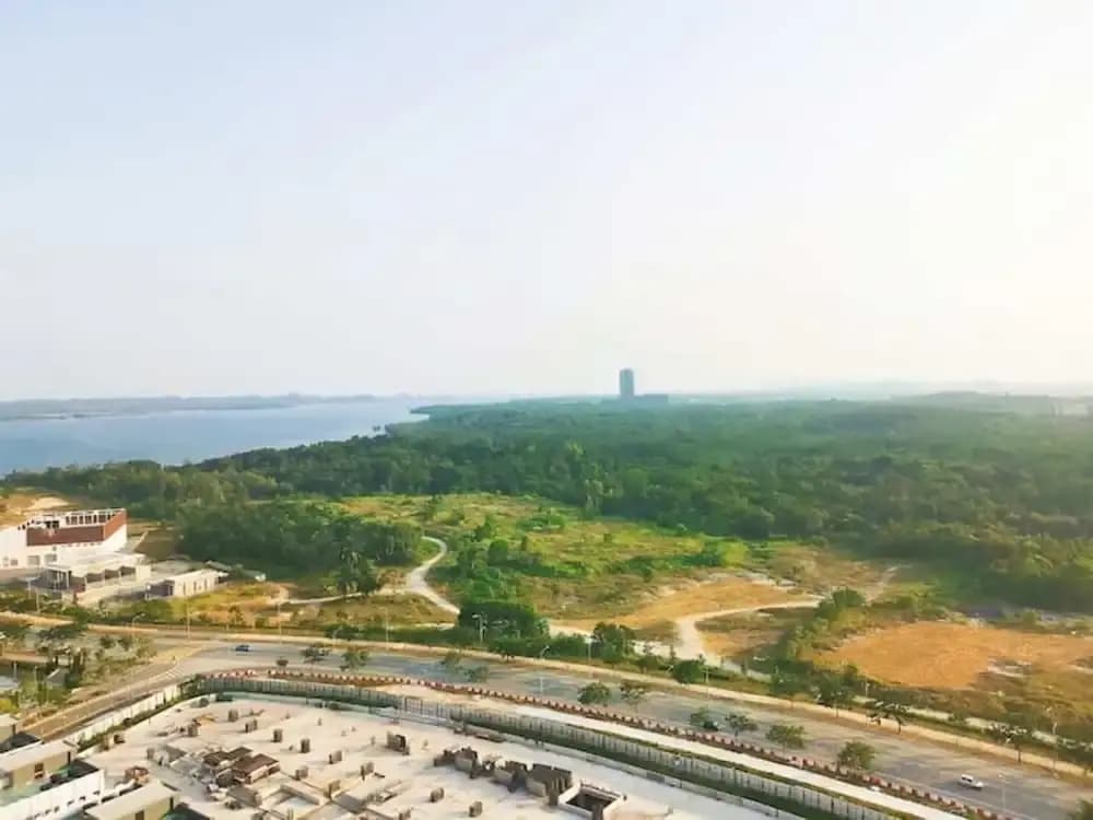 Almas Suites Puteri Harbour - photo 19