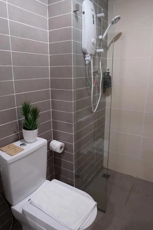 Regatta Suites Kozi Square Kuching - photo 14