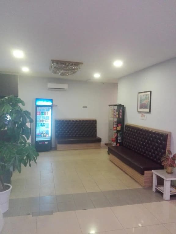 Tiong Hua Hotel - photo 10