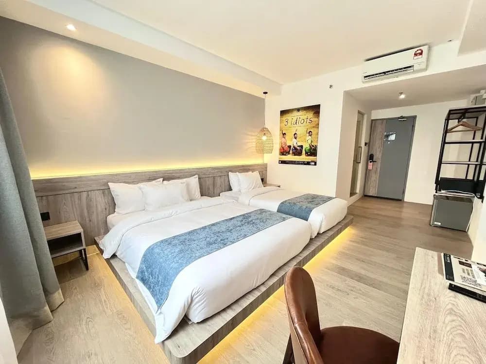 Theatre Hotel - photo 4