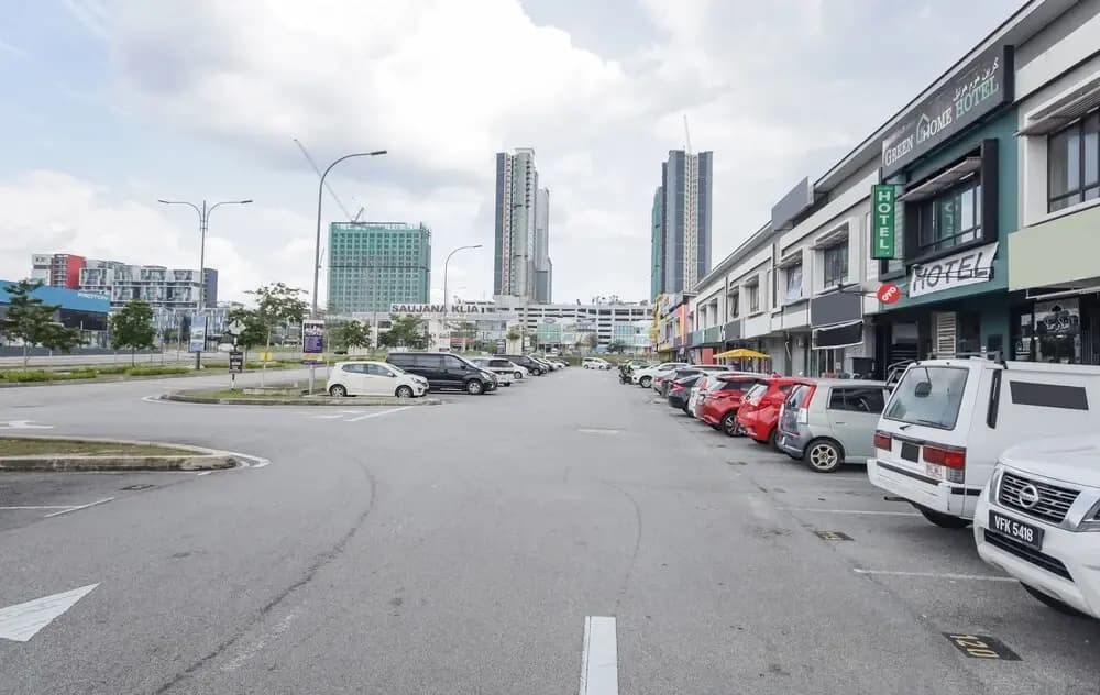 Hotel O Oya Inn @KLIA - photo 10