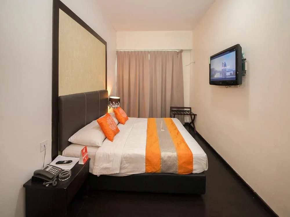 OYO 268 Le Hotel - photo 4