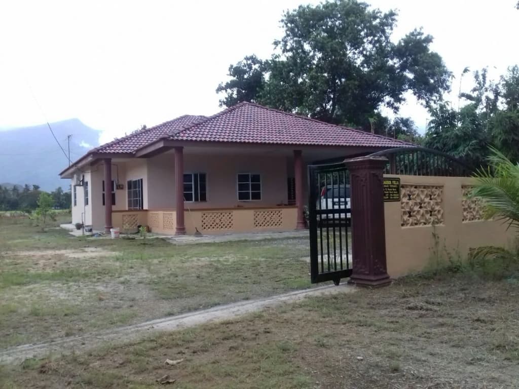 Anggerik Villa Guest House - photo 6