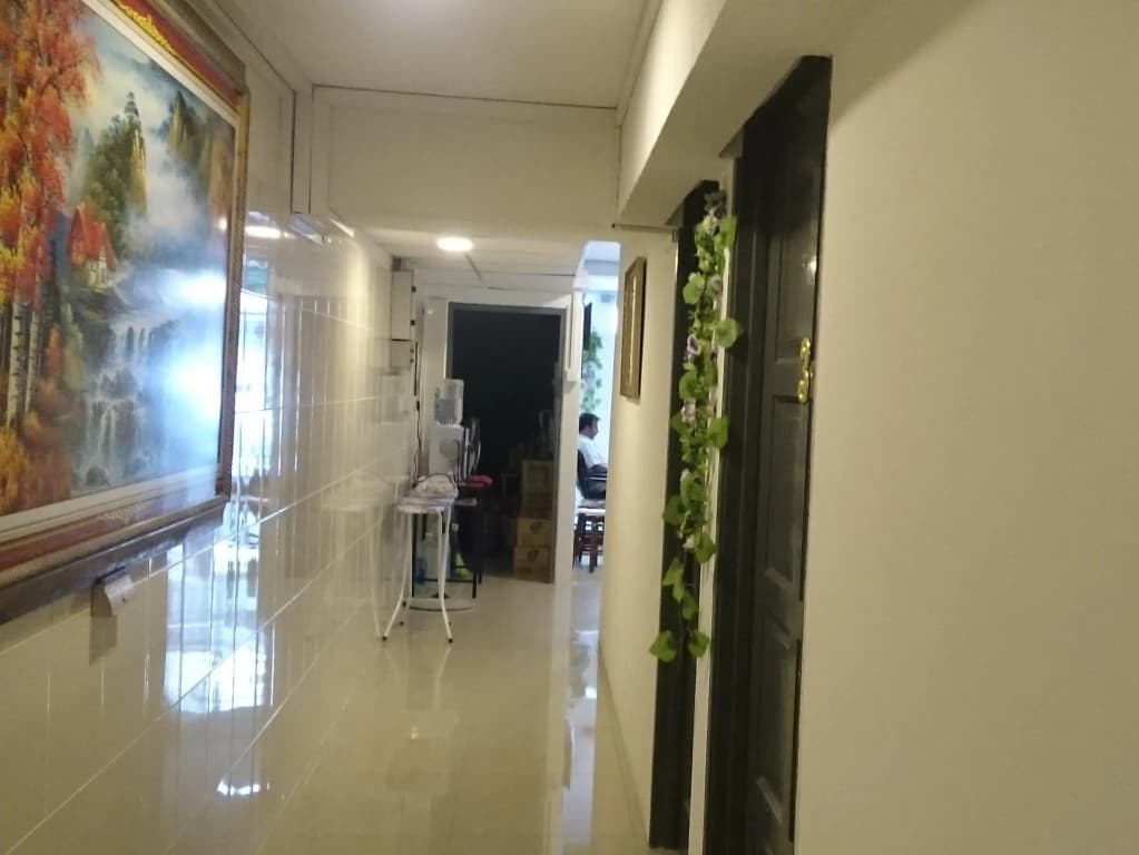 Collection O Near Taiping Mall Formerly Axis Hotel - photo 11