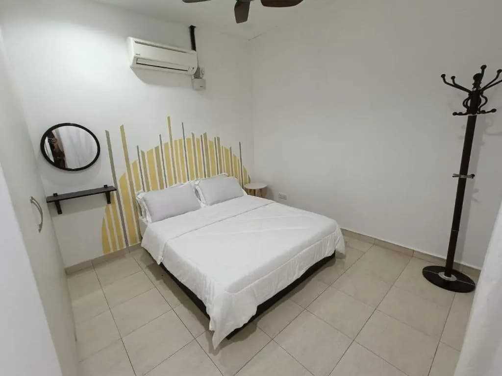 Homestay Laman Nuri, Kota Damansara - photo 1