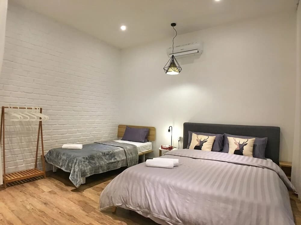 iBook4 Deluxe 2 Bedroom Gurney Suite by iBook Homestay - photo 6