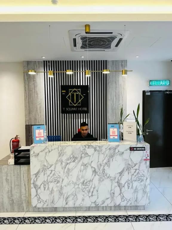 T Square Hotel - photo 15