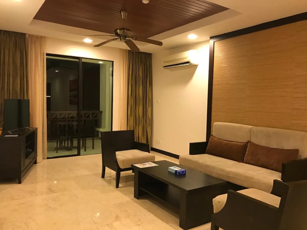 Sunset Seaview Beach Villas & Spa Suites at Nexus Karambunai - photo 3