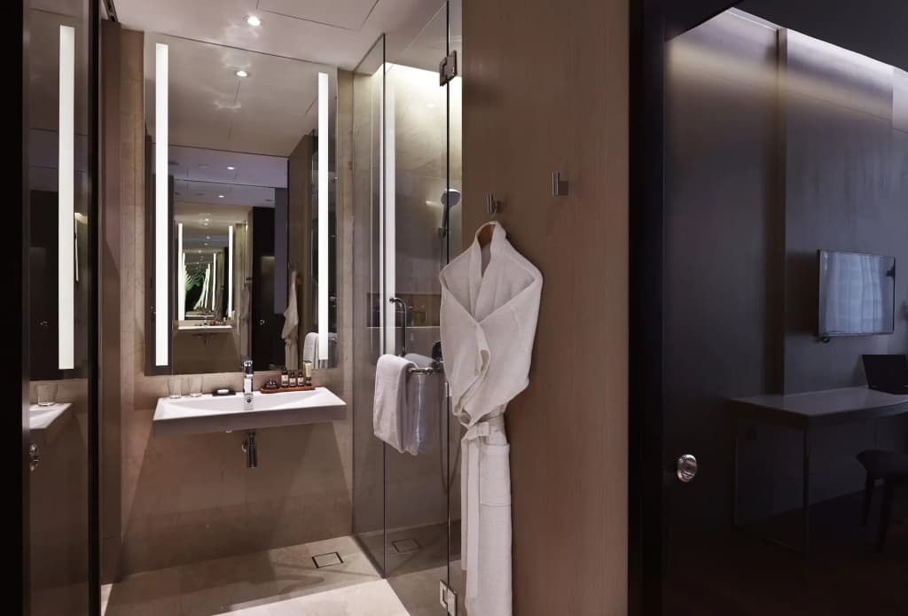 V E Hotel & Residence - photo 10