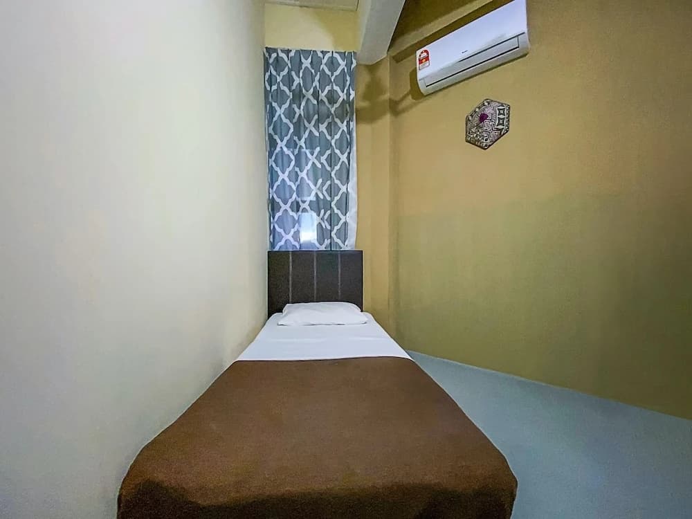 SPOT ON 90042 One Plaza Eco Hotel - photo 8