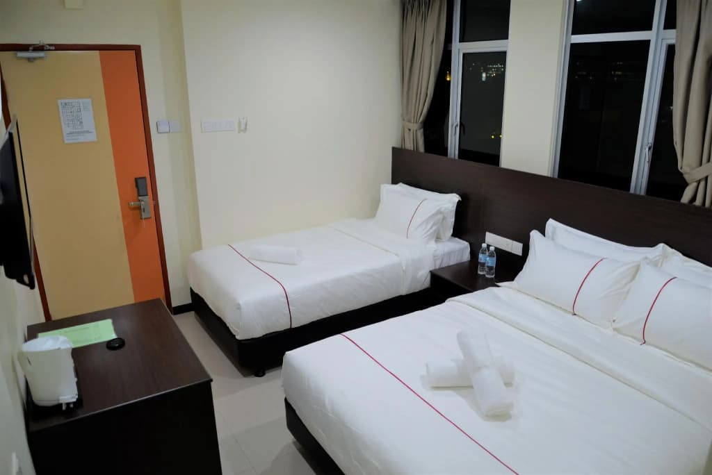 DCozy Hotel - photo 3