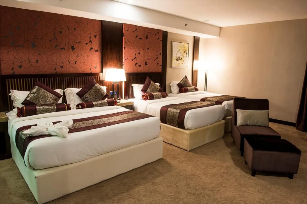 Royale Signature Hotel - photo 22