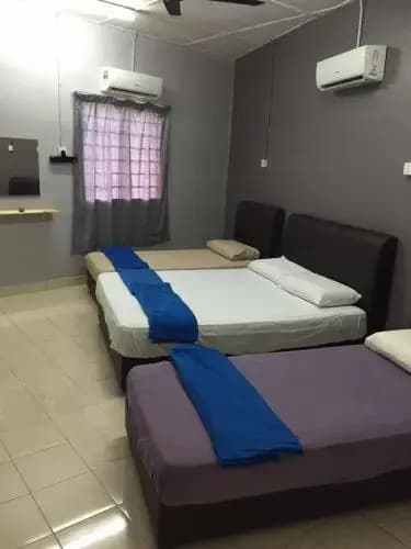 Cw Guest House 18Pax - photo 2