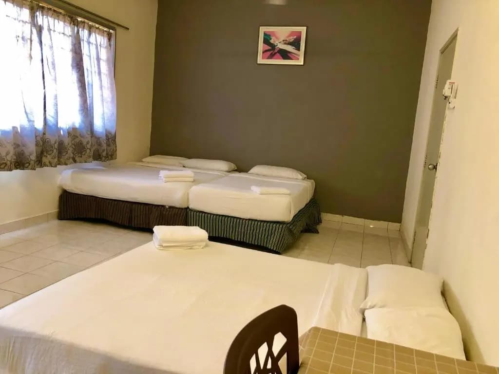 Bentong Makmur Guesthouse - photo 6