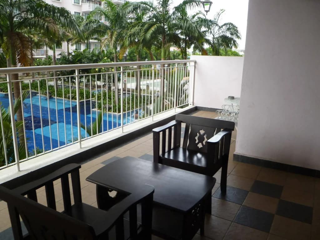 Indah Alam Vacation Home - photo 7