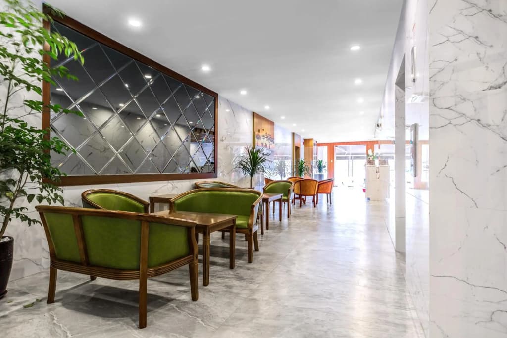 U3 Hotel - photo 20