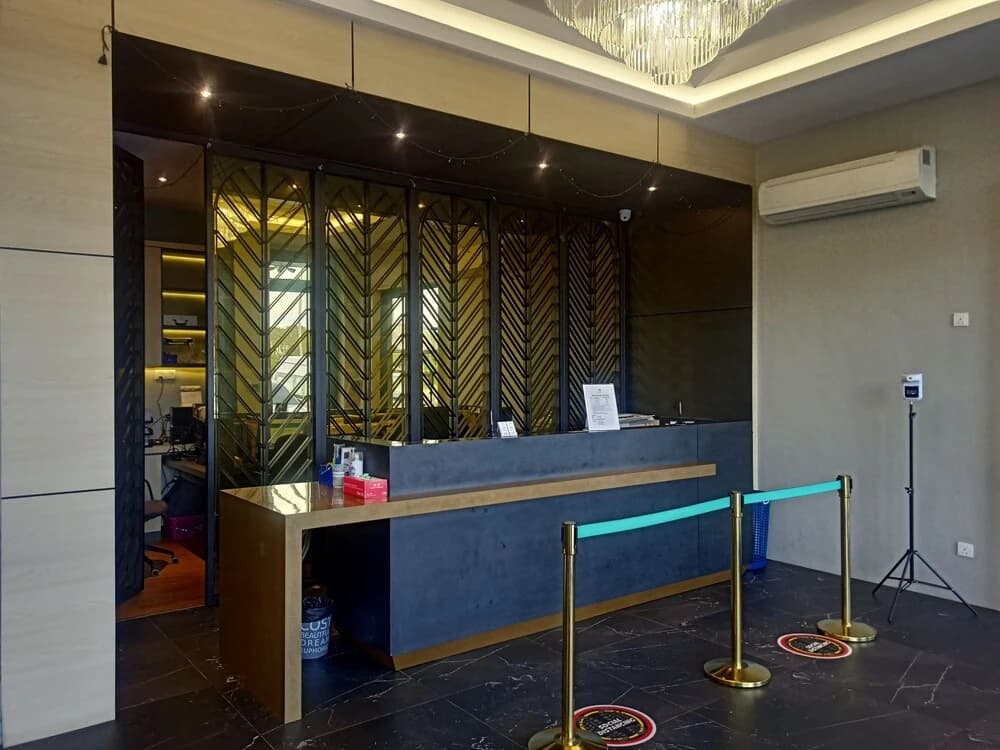 Amigo Hotel Bintulu - photo 16