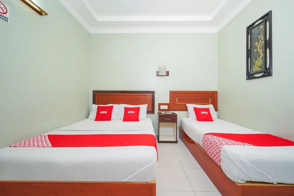 Fins Hotel by OYO Rooms - photo 4