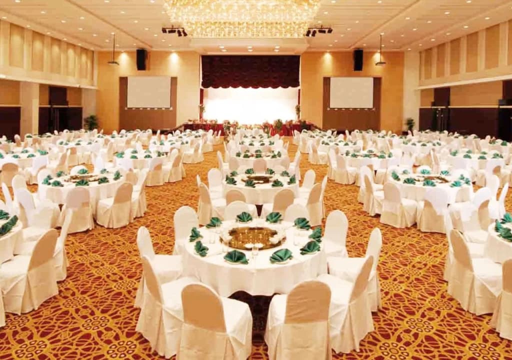 RH Hotel Sibu - photo 18