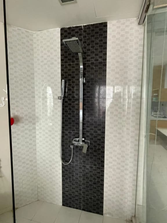 Private Jacuzzi Staycation at KL City 905 - photo 10