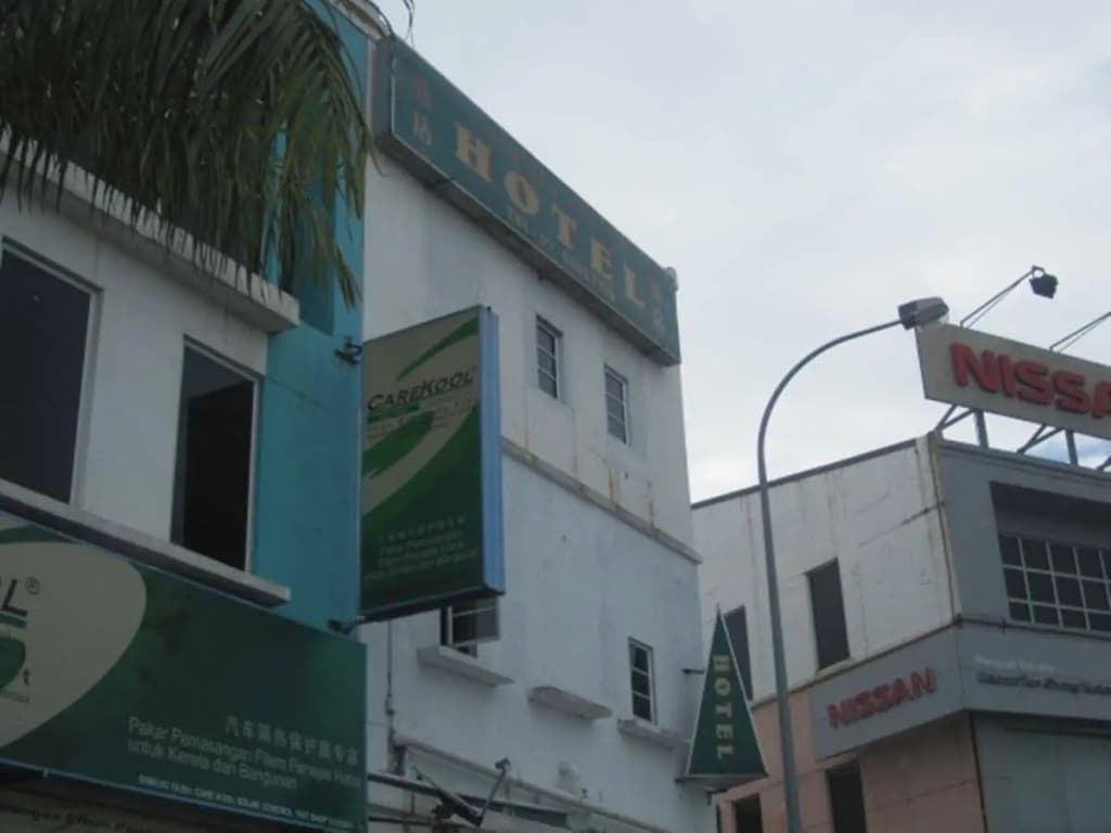 Budget Inn Hotel - photo 8