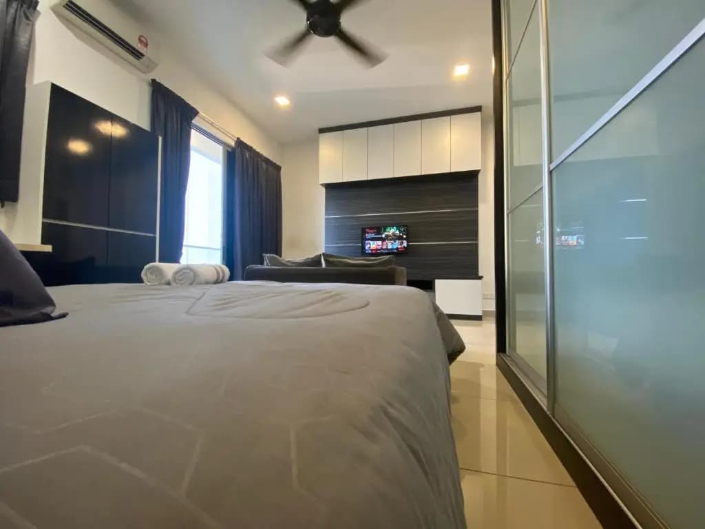 Exclusive Studio in Cyberjaya {Pool View} - photo 5