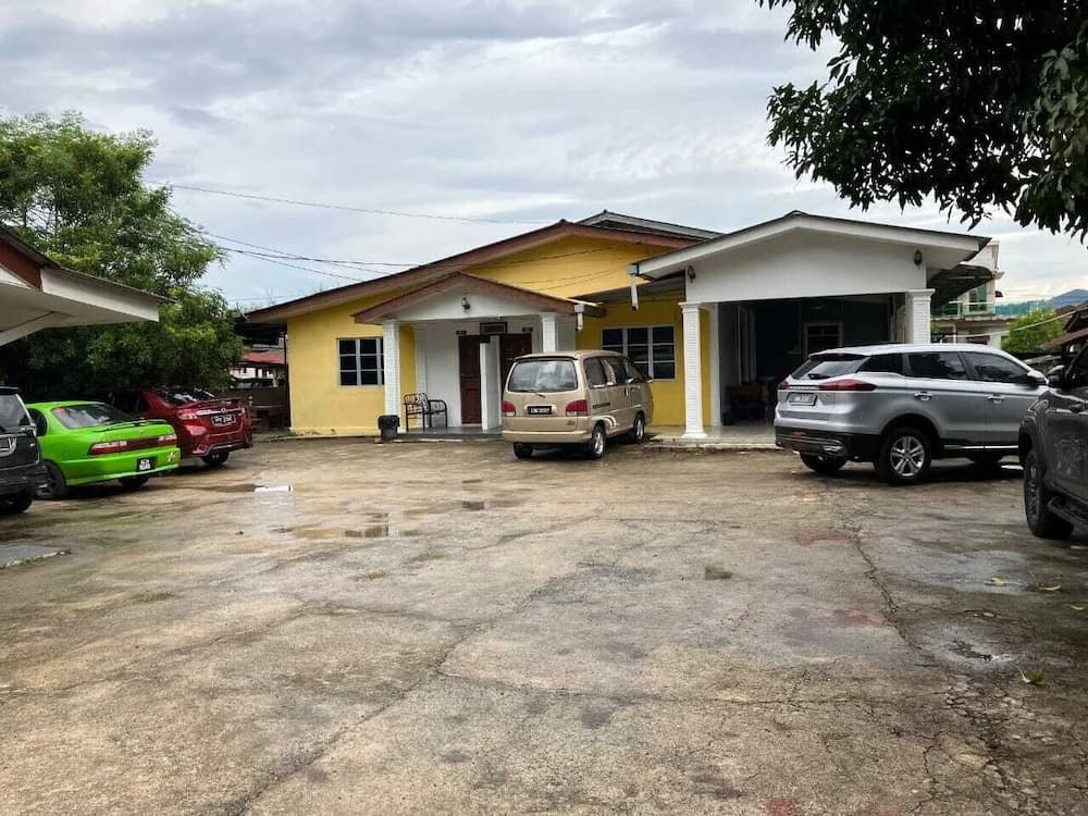OYO Homes 90600 Ummi Chalet Dungun - photo 8