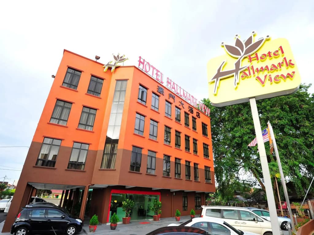 Hallmark View Hotel - photo 1