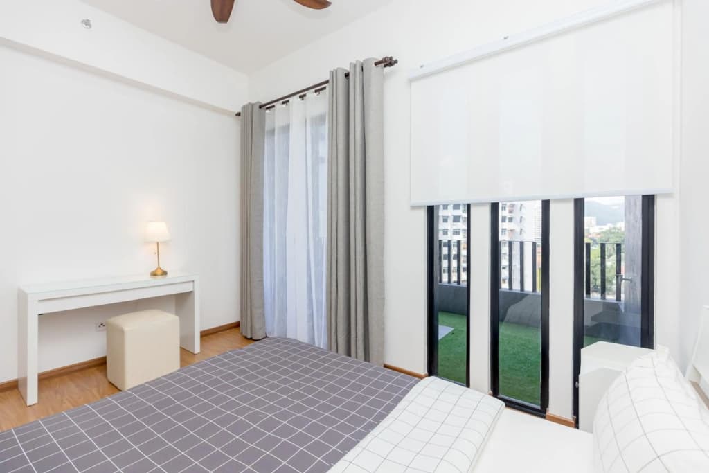 Beacon Executive Suites - By IZ - photo 12