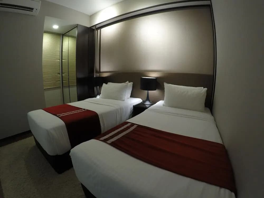 Summertime Maritime Suites - photo 5