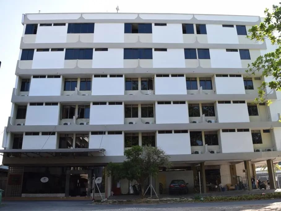 Federal Hotel - photo 1