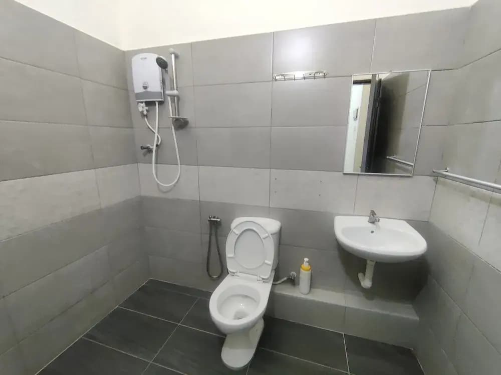 CLP Home near Sri Muniswarar Temple 2 - photo 9