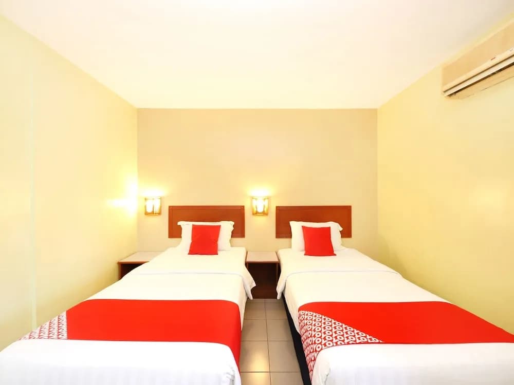Oyo 447 Comfort Hotel Meru - photo 3