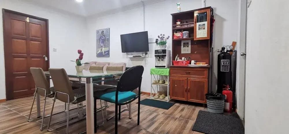 90372 Greybirds Hostel - photo 12