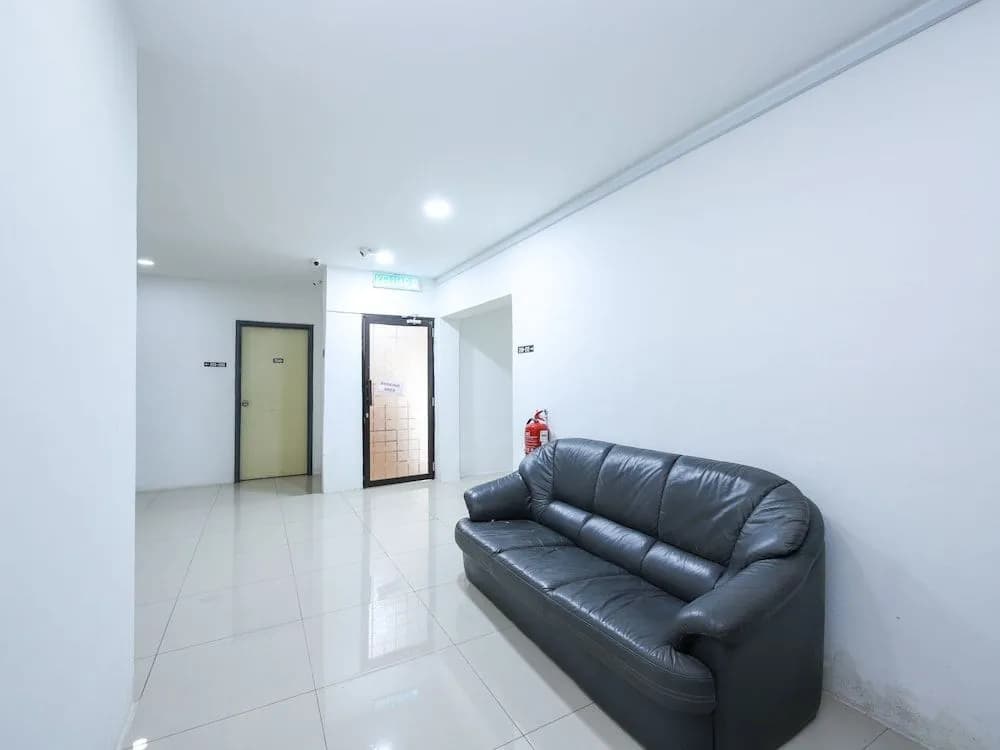 OYO 89702 Md Hotel Masai - photo 14