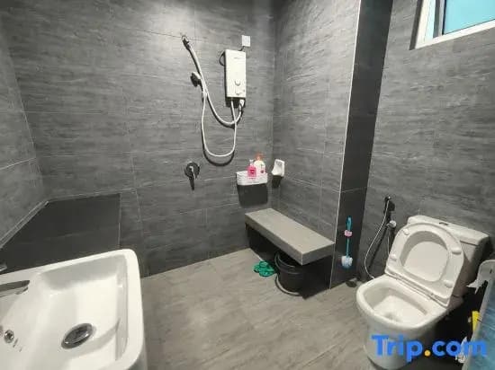 #GA6, Cozy Ensuite Modern High-Floor Retreat - photo 2