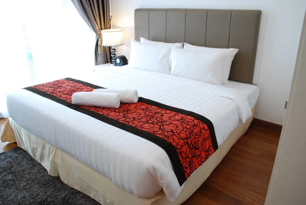 Paragon Serviced Suites @ Straits View - photo 3