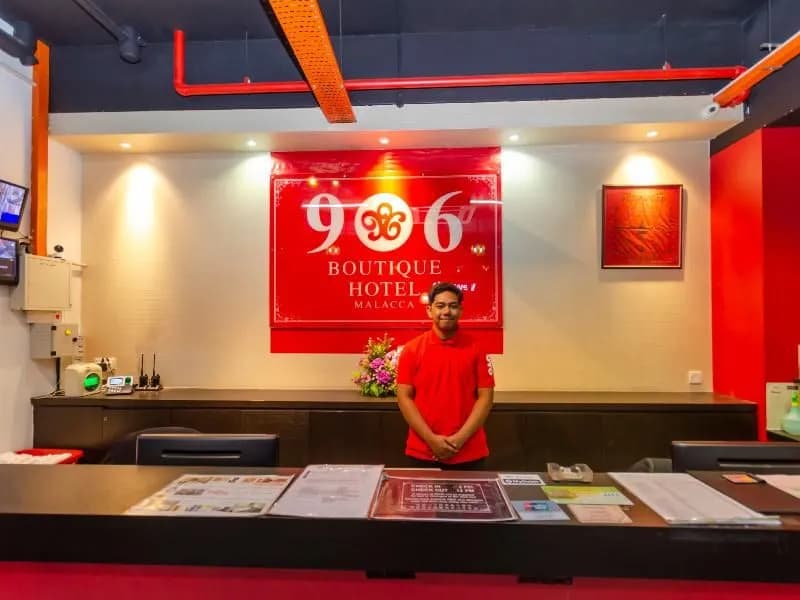 906 Hotel Kota Laksamana - photo 15
